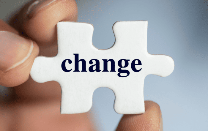 Puzzleteil mit dem Wort "Change", Veränderungen